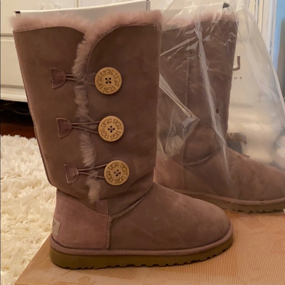 Uggs with Bailey button triplet